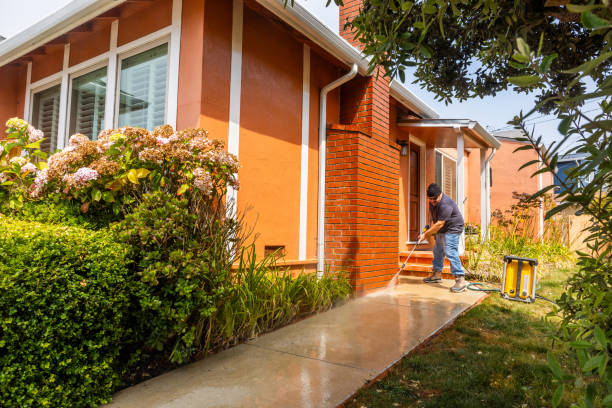 Fence Pressure Washing in Bristol, WI